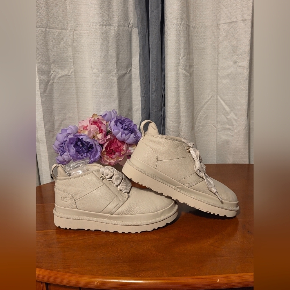 Ugg Neumel FT Chukka Boots - Picture 2 of 6